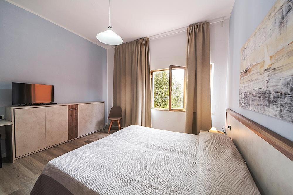 Hotel Belmare Porto Azzurro Extérieur photo